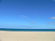 ����̃r�[�`�T��