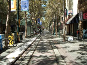 �T���m�[�̊X���U��