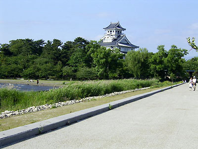 2005�N�����{�c�A�[