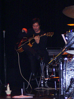 2005�N�����{�c�A�[