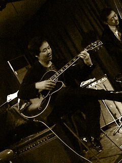 2005�N�����{�c�A�[